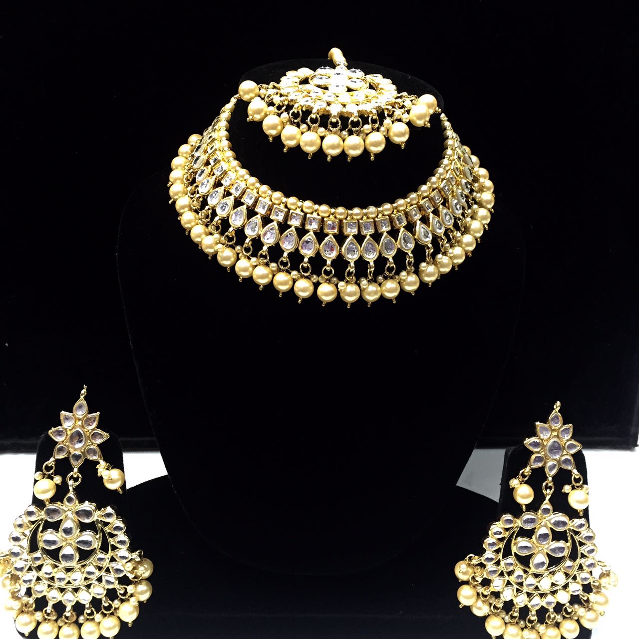Gold-Plated Golden Beads Kundan Necklace Set