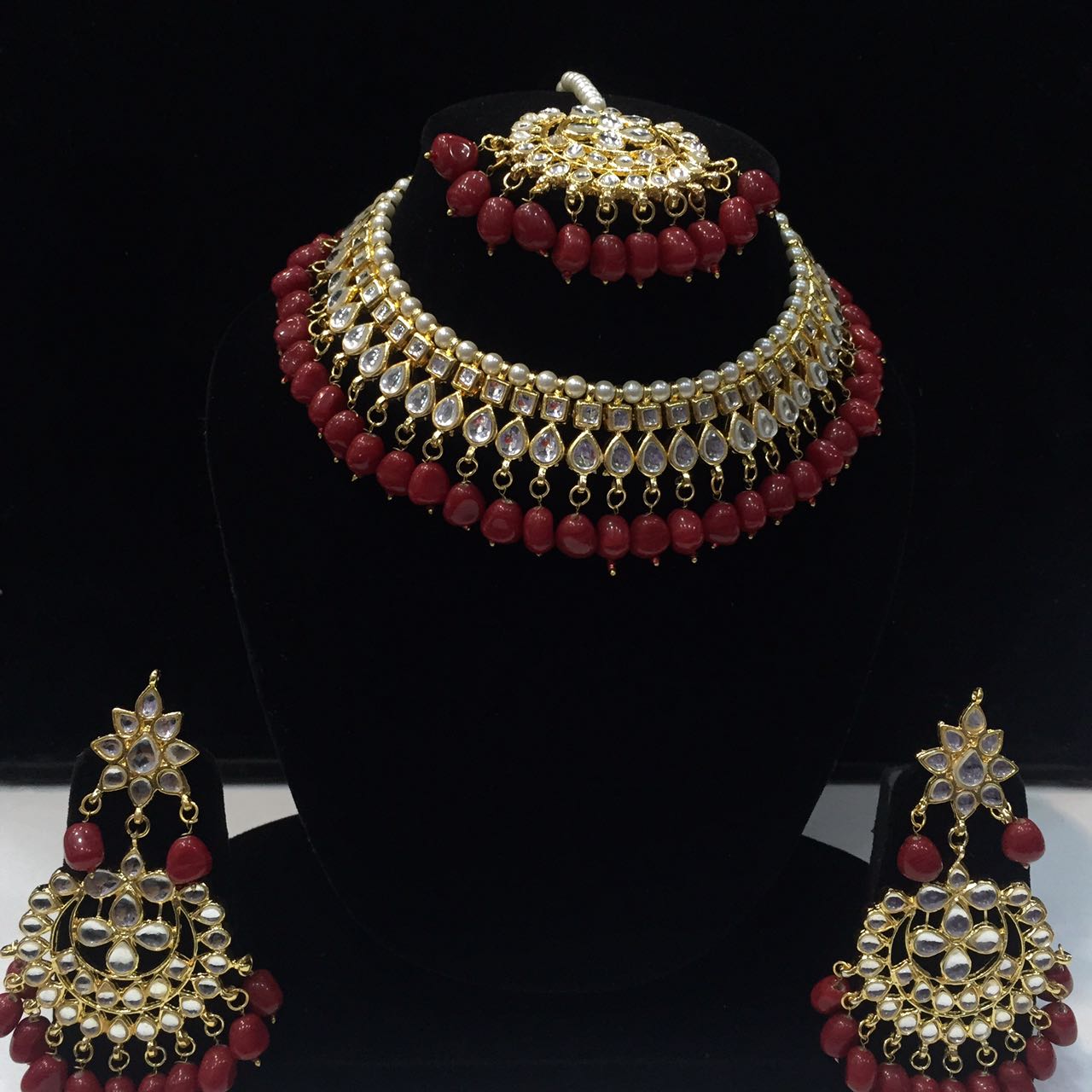 Gold-Plated Maroon Beads Kundan Necklace Set