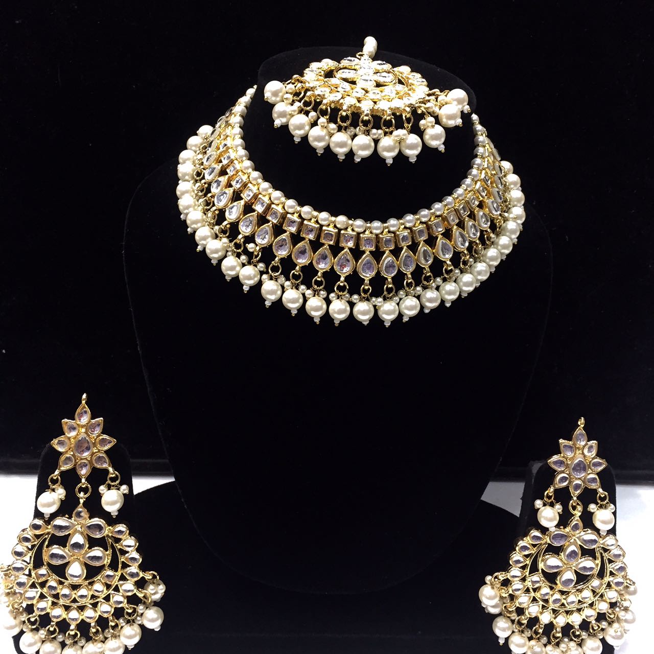 Gold-Plated White Beads Kundan Necklace Set