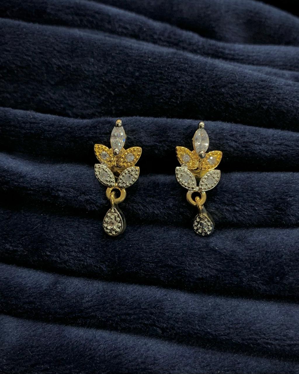 AD Earing in beautiful design