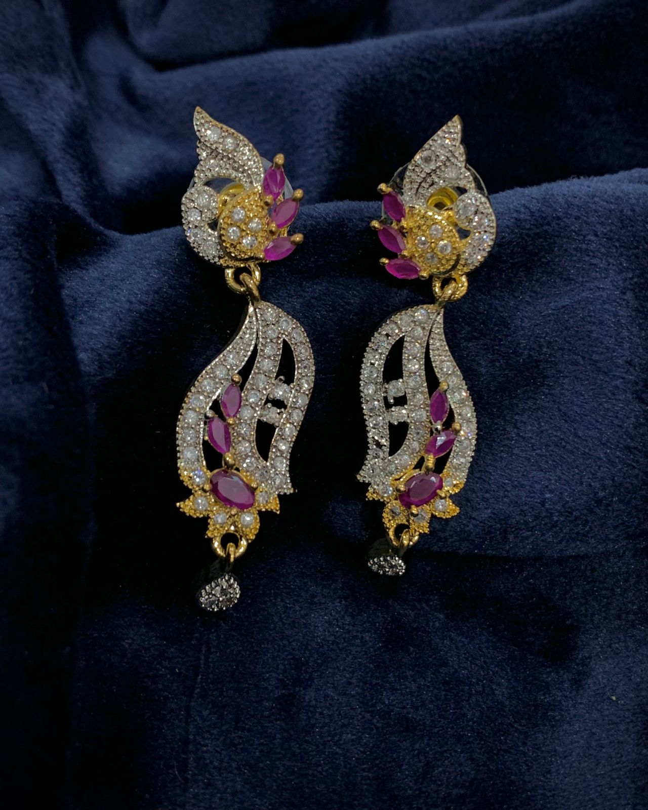 AD Earing With Pink Stone 02