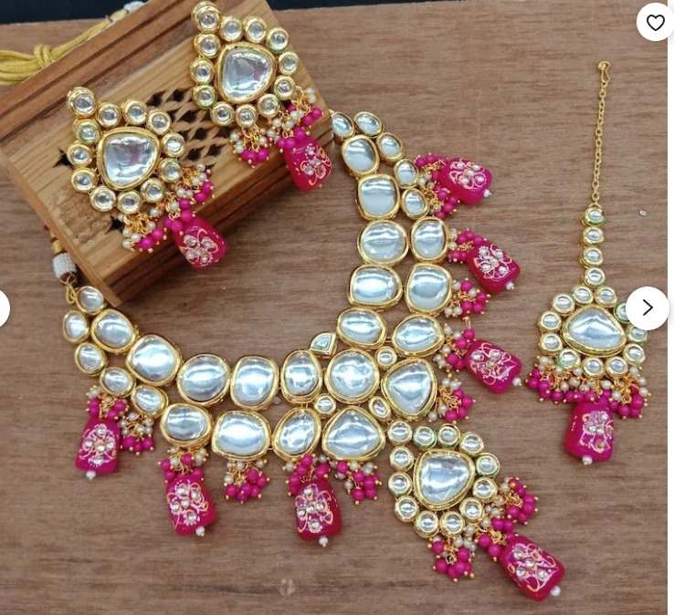 Kundan choker set with pink beads