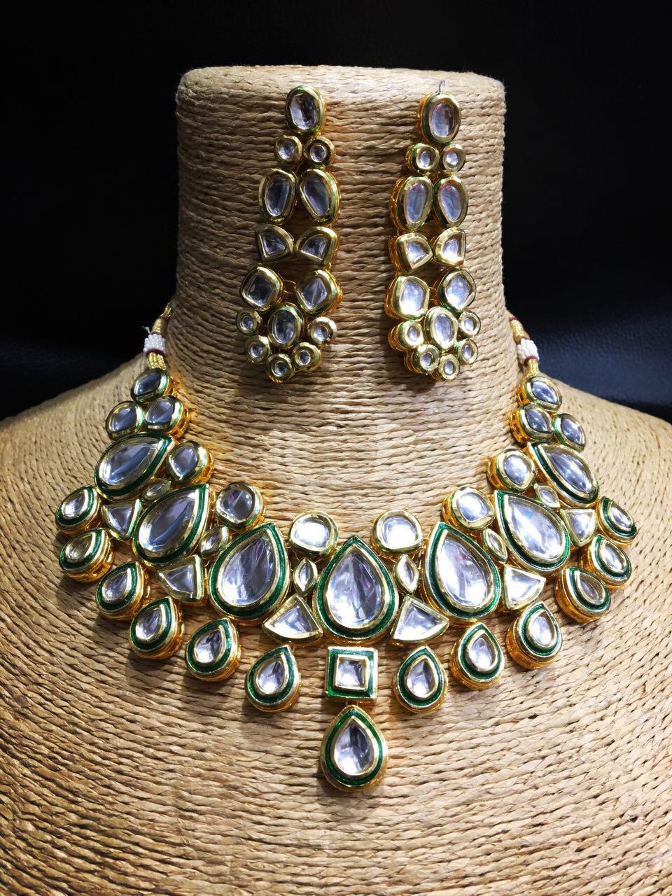 Beautiful Kundan choker set 02