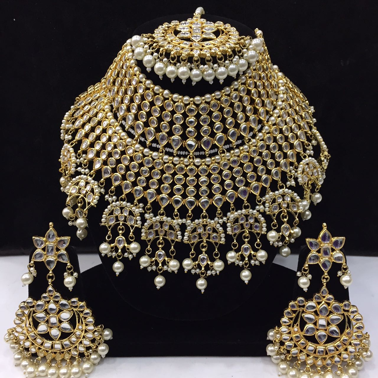Semi bridal kundan white set