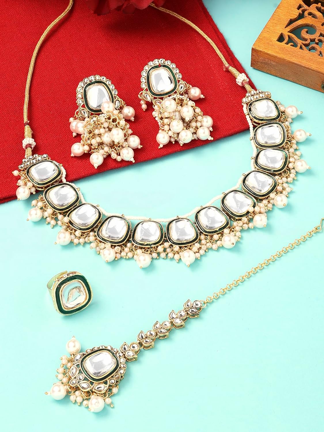 Kundan set maang teeka with white moti