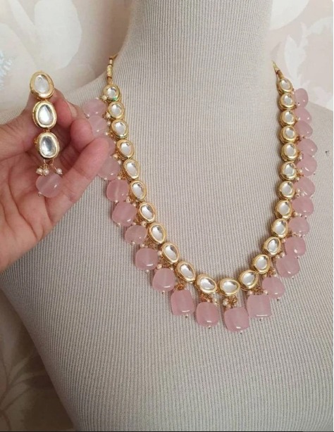 Beautiful Kundan set with pink beads